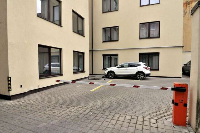 Апартаменты Cozy modern studio in Old town Kaunas Каунас-15