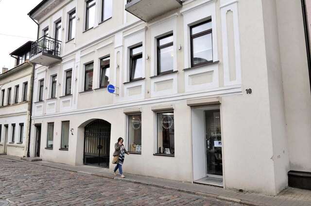 Апартаменты Cozy modern studio in Old town Kaunas Каунас-16