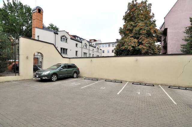Апартаменты Cozy modern studio in Old town Kaunas Каунас-24